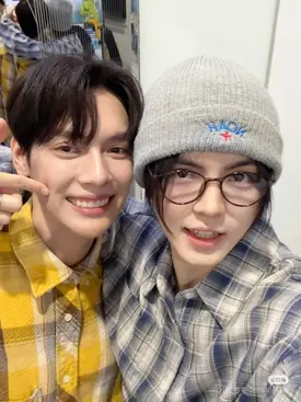 241109 Starlight Boys SNS Update - Pentor and Ke Ming Kai