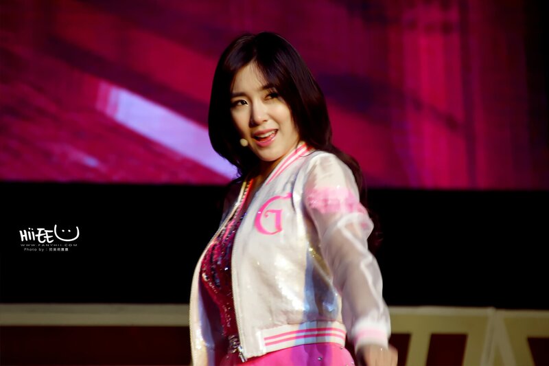 140215 Girls' Generation Tiffany at Girls & Peace World Tour in Macau documents 3