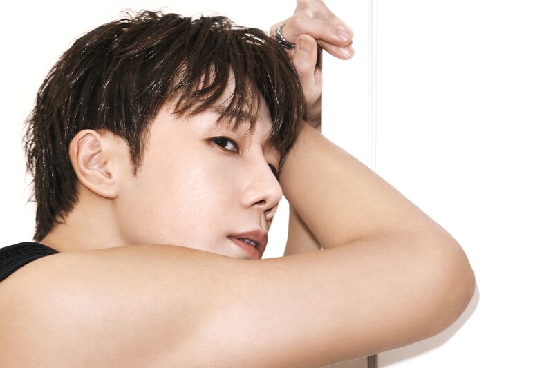 Kim Sunggyu - "2023 S/S Collection" Concept Photos documents 6