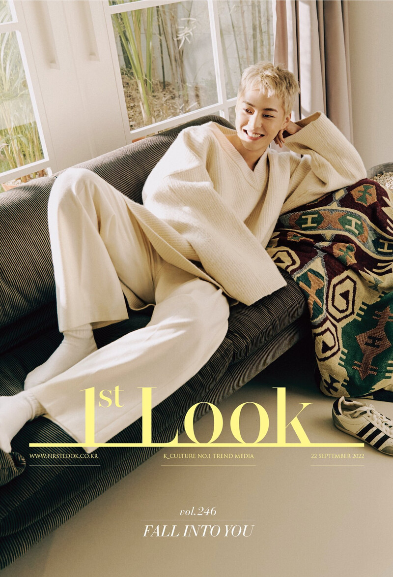 EXO XIUMIN for 1st LOOK Mgazine Korea Vol. 246 2022 documents 1