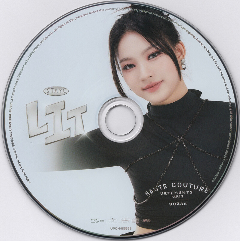 STAYC - Japan 3rd Single 'LIT' (Scans) documents 6