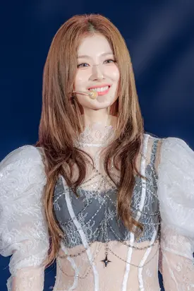 241102 MISAMO Sana - Japan Dome Tour ‘Haute Couture’ in Saitama Day 1