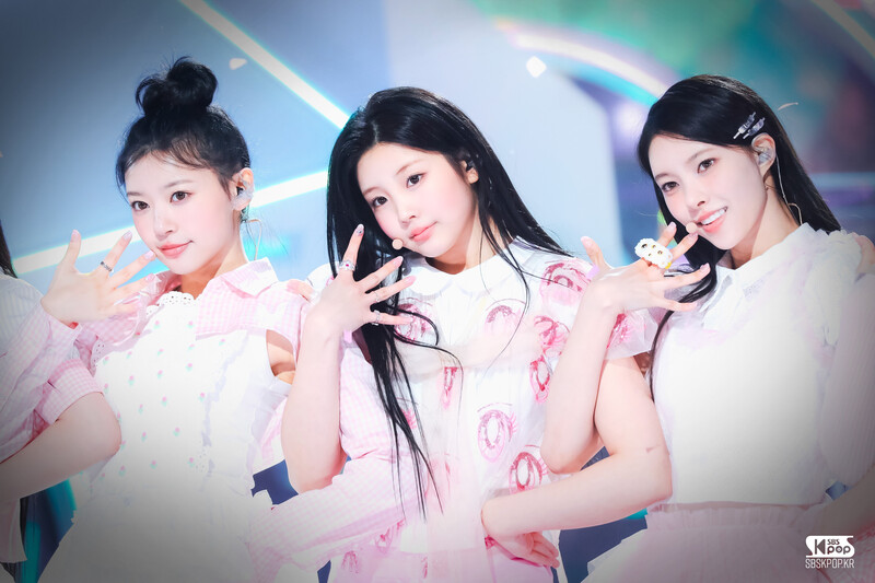 240331 ILLIT Wonhee - ‘Magnetic’ at Inkigayo documents 6