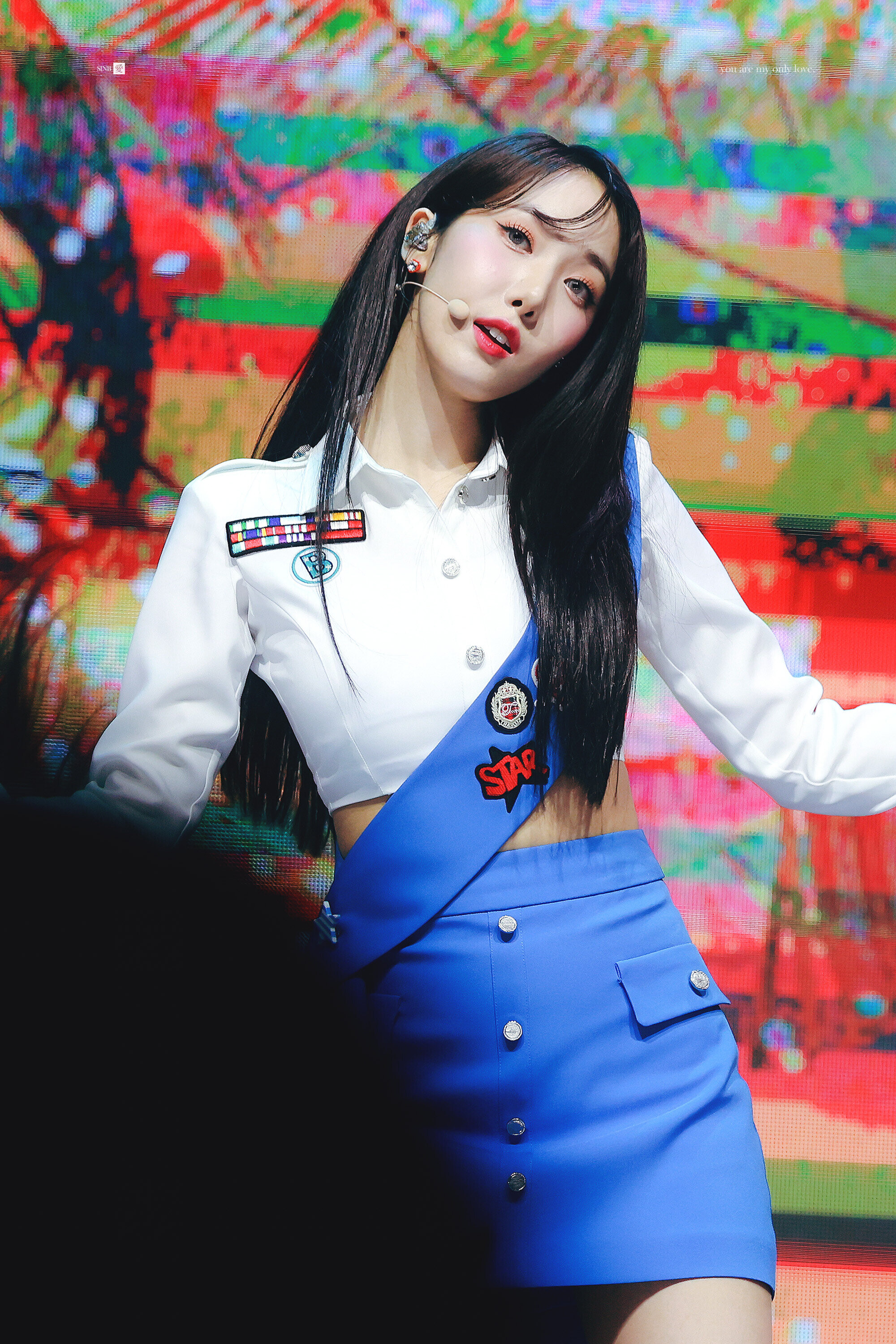 220813 VIVIZ Sinb | Kpopping