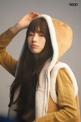 250110 SOOP SNS Post - Suzy - Guess Winter 2024 Photoshoot Behind