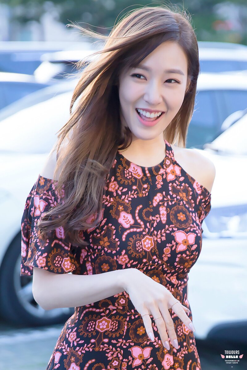 160516 Tiffany at SBS Building documents 2