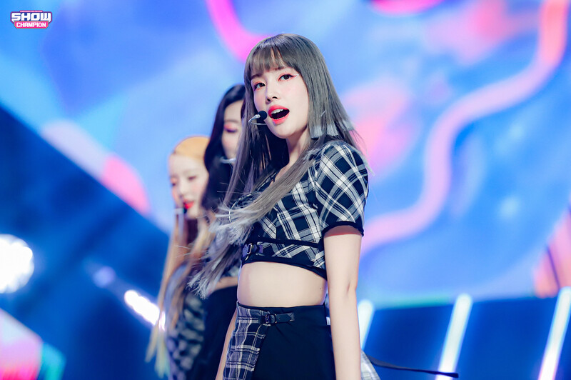 210922 STAYC - "STEREOTYPE" at Show Champion documents 18