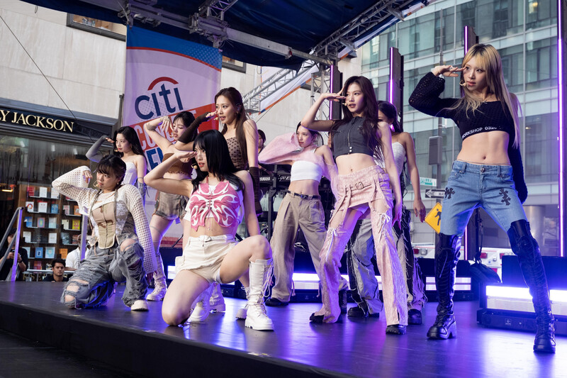 230706 - TODAY Show Twitter Update with TWICE documents 2