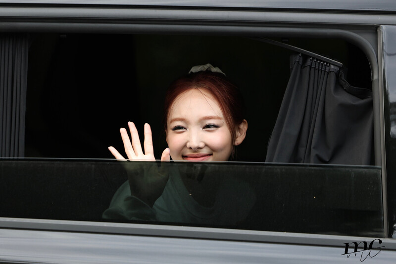 240614 TWICE Nayeon - Music Bank Commute documents 2