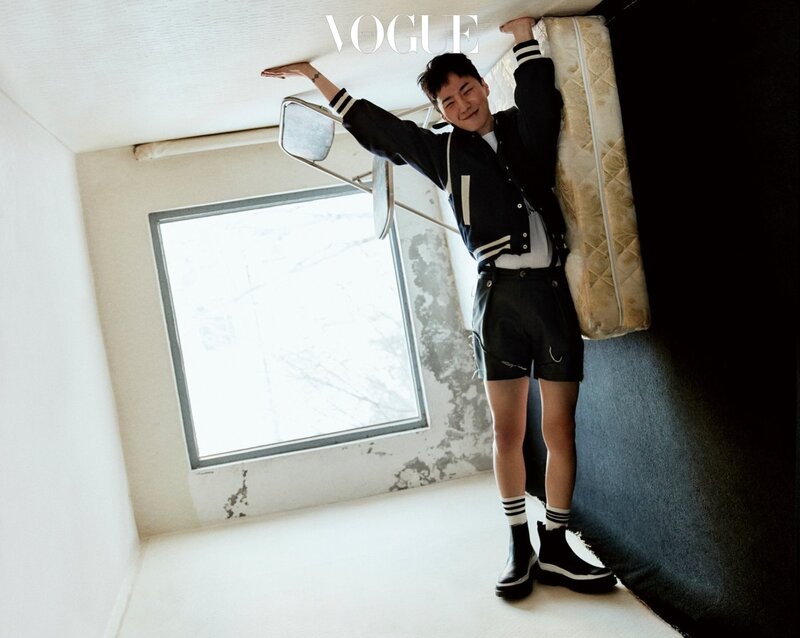 BE'O for VOGUE Korea January Issue 2022 documents 1