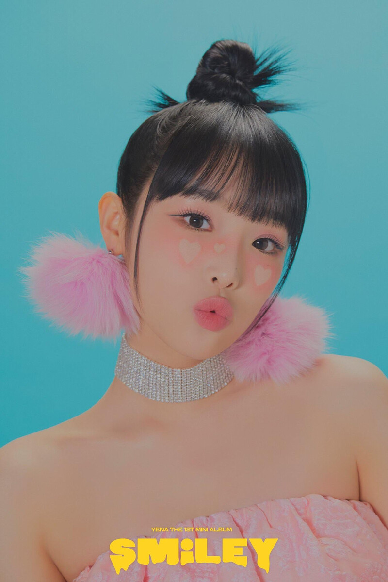 Choi Yena "[ˣ‿ˣ (SMiLEY)]" Concept Teaser Photos documents 2