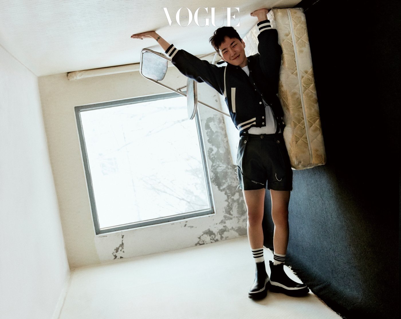 BTS - VOGUE KOREA 2022 JANUARY ISSUE – Bora Clover