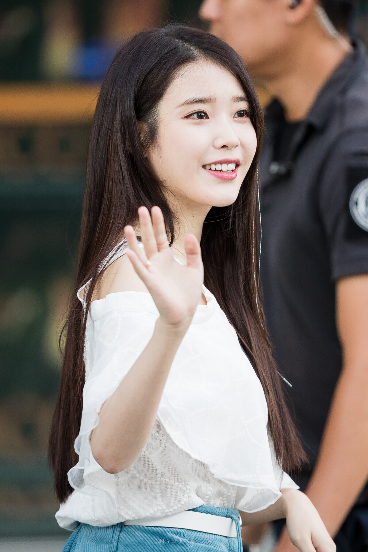 180811 IU | kpopping