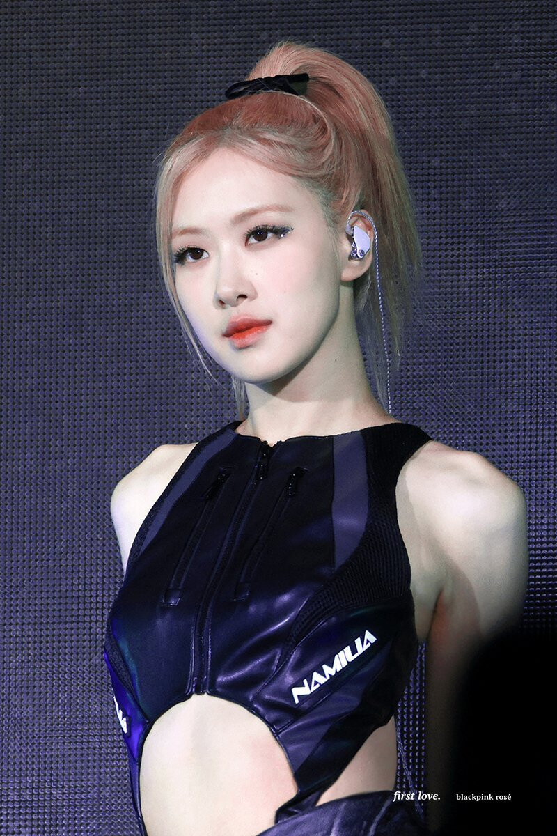 230702 BLACKPINK Rosé - BST Hyde Park documents 2