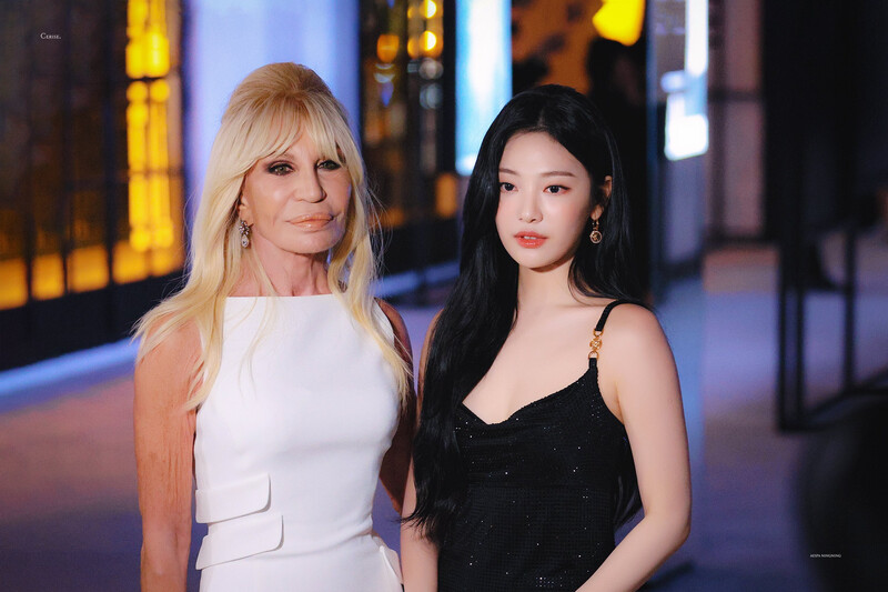 231018 aespa Ningning - Versace Icons Dinner documents 7