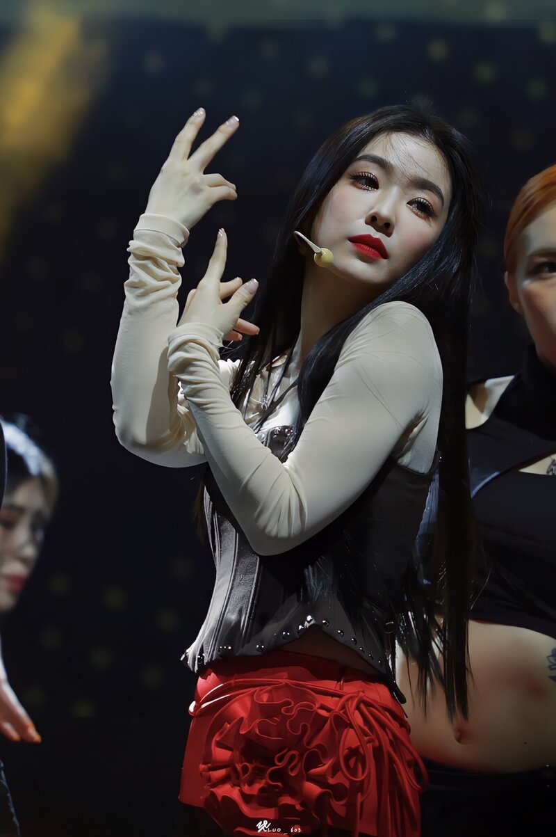 231231 Red Velvet Irene - Bonifacio Global City 2024 New Year’s Countdown documents 9