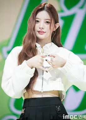 241021 ILLIT Minju at ‘I’LL LIKE YOU’ Media Press Conference