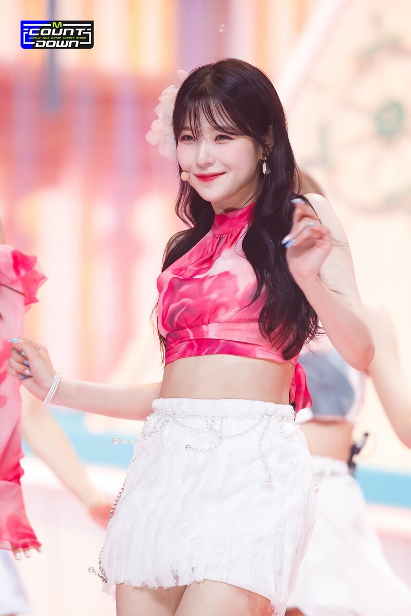 220630 fromis_9 'Stay This Way' at M Countdown documents 6