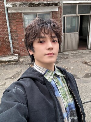 240305 NCTsmtown Twitter Update with Taeyong