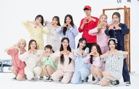 210707 LOONA - 'Silence of Idol' Behind Photos by Osen