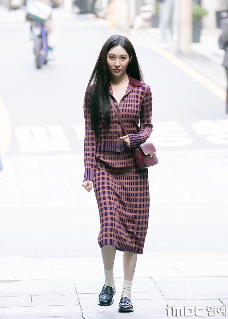 241024 Sunmi at Maison Kitsuné 2024 Autumn-Winter Collection documents 3