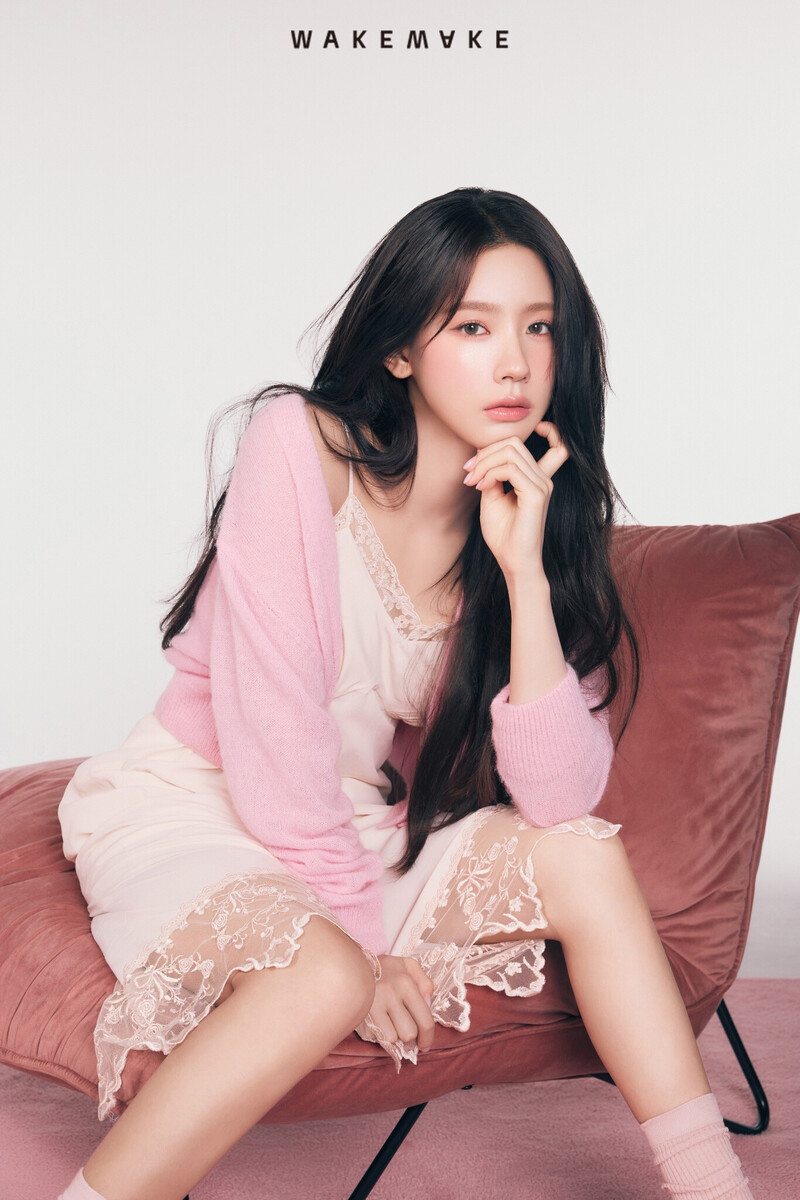 (G)I-DLE Miyeon x WAKEMAKE for Gloryglow Collection documents 5