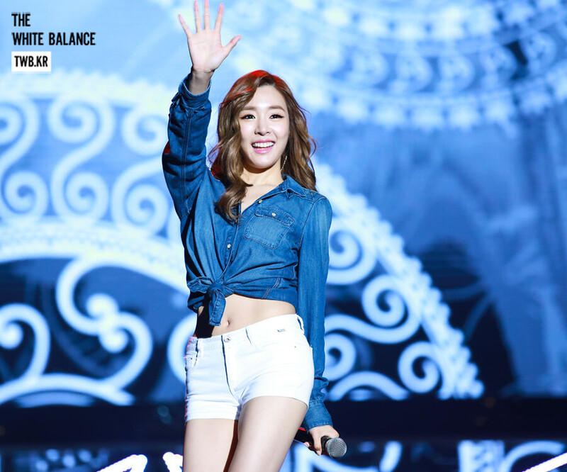 150321 Girls' Generation Tiffany at SMTOWN in Taiwan documents 6