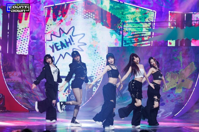 230530 LE SSERAFIM "Eve, Psyche, And The Bluebeardswife" at M Countdown documents 13