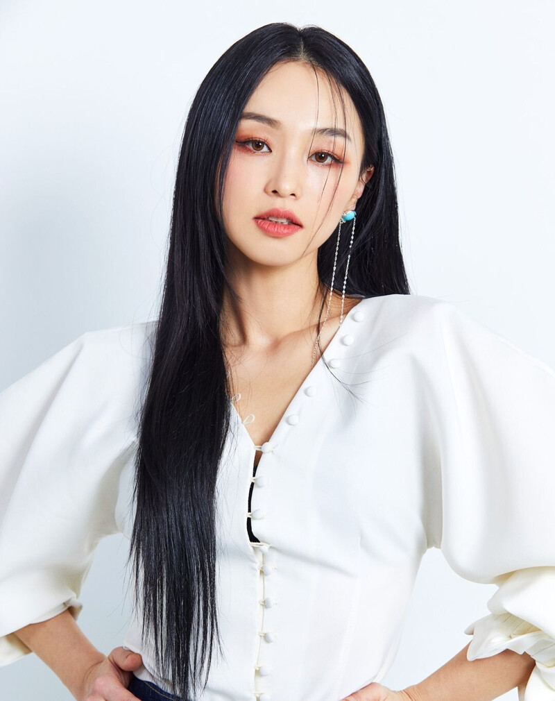 Shin Youme Singer Again 2 Top 6 Official Profile Photos documents 4