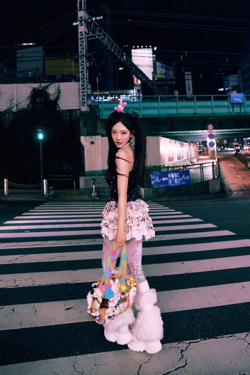 aespa - Japan Debut Single ‘Hot Mess’ Concept Photo documents 10