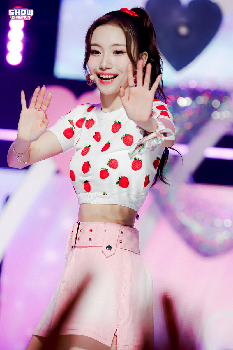 220706 Kep1er - 'Up!' at Show Champion documents 9