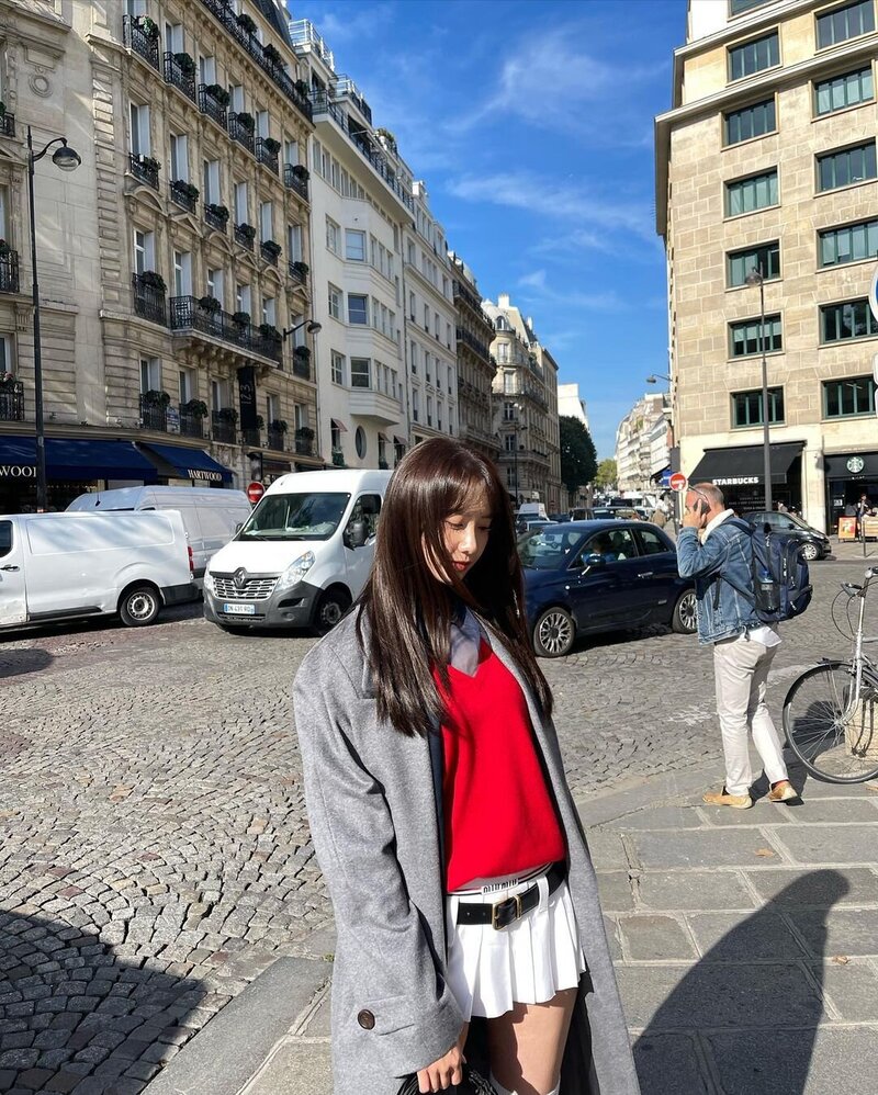 221006 SNSD Yoona Instagram Update documents 1