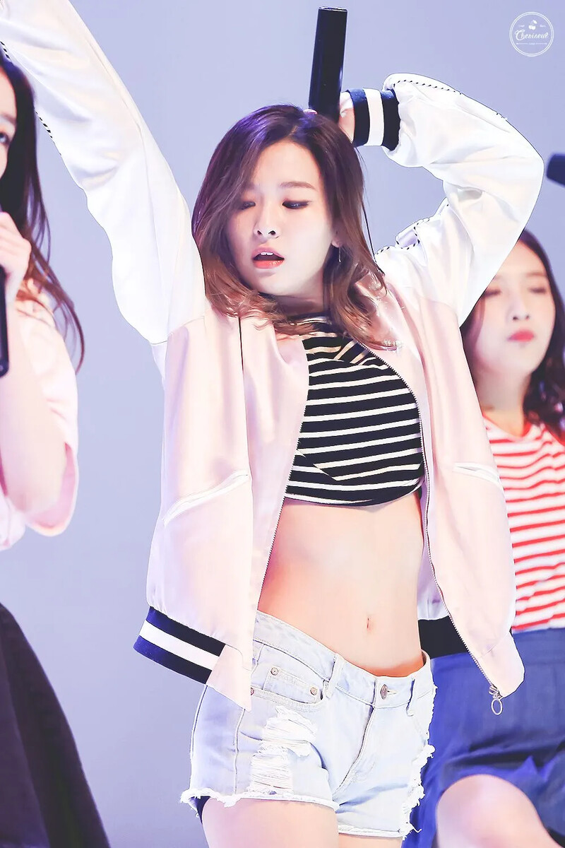 Seulgi10.jpg