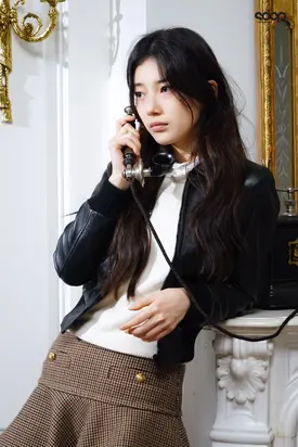 241224 SOOP SNS Post - Suzy - Harper's Bazaar Winter 2024 Photoshoot Behind