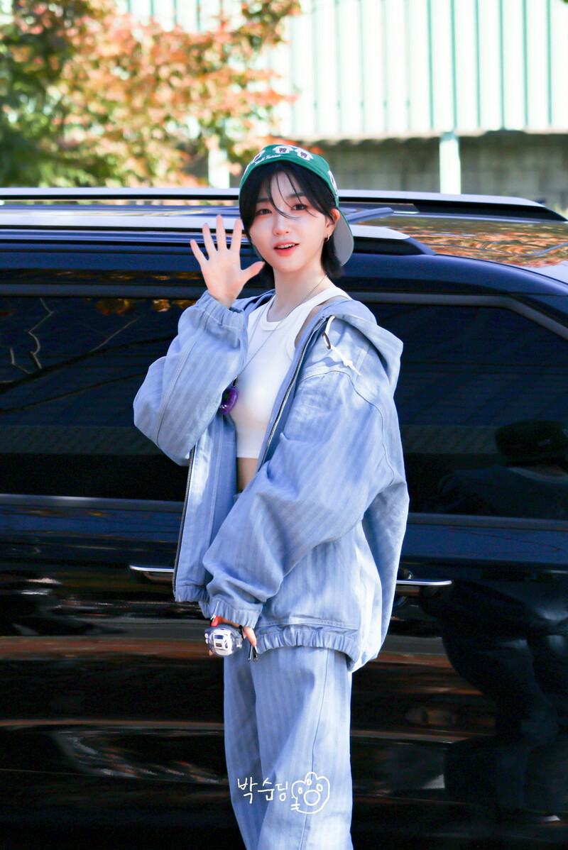 241026 tripleS SoHyun - Show Music Core Mini Fanmeeting documents 6