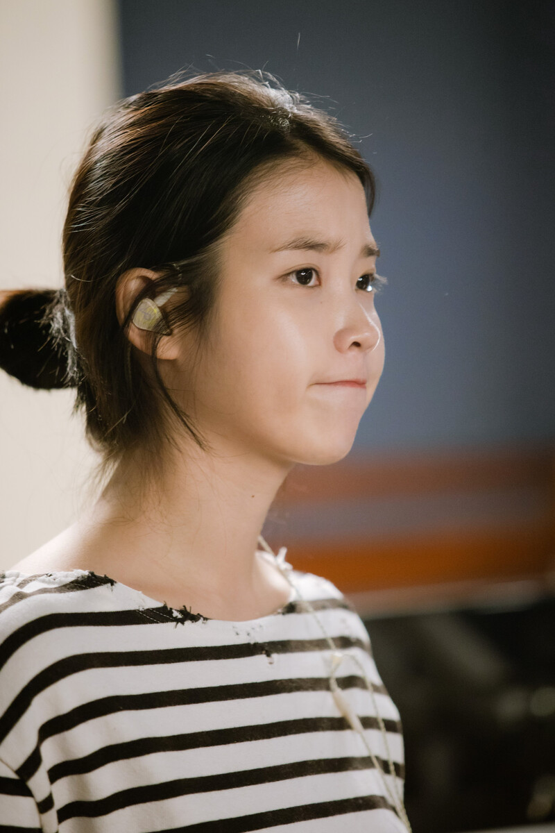 220401 IU Twitter Update documents 25