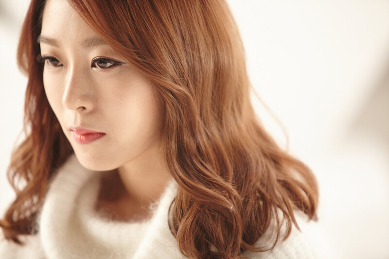 Sunny Hill 'Don't Say A Word' concept photos documents 3