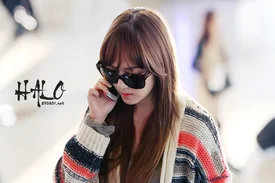 121001 Girls' Generation Jessica at Gimpo Airport