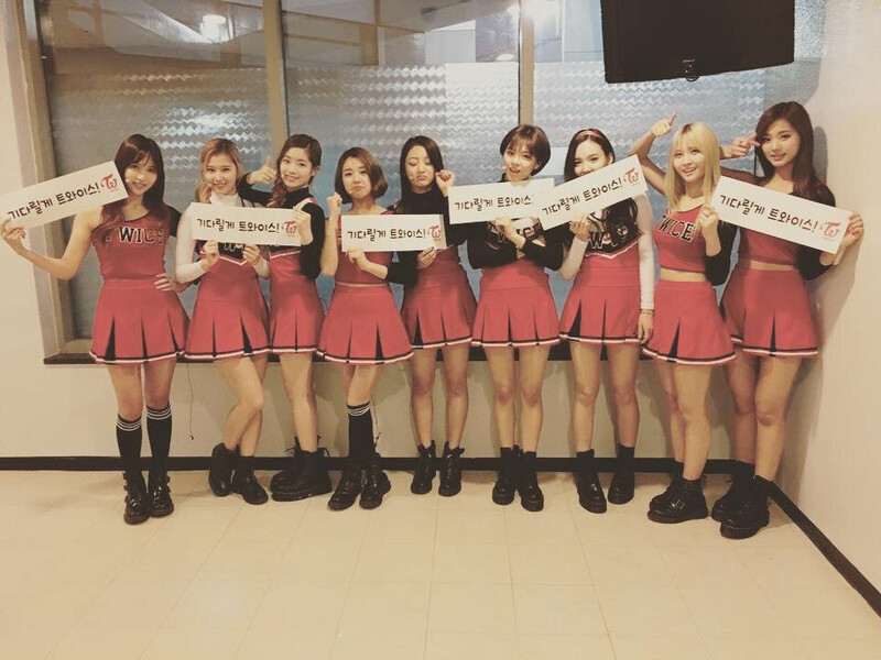 160109 TWICE Instagram Update documents 1