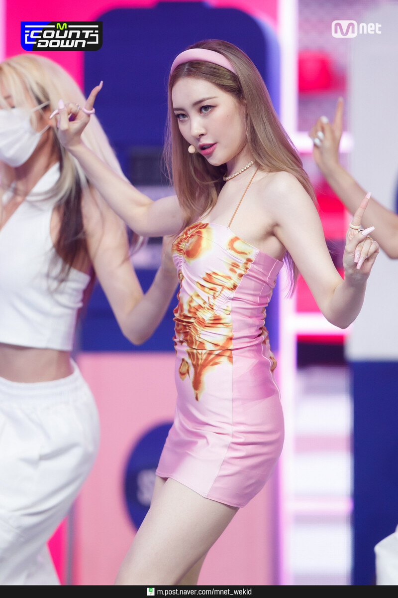 210812 Sunmi - 'SUNNY' + "You can't sit with us' at M Countdown documents 4