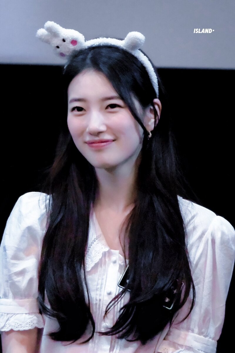 240609 Suzy - Stage Greetings at CGV Yongsan I'Park Mall documents 7