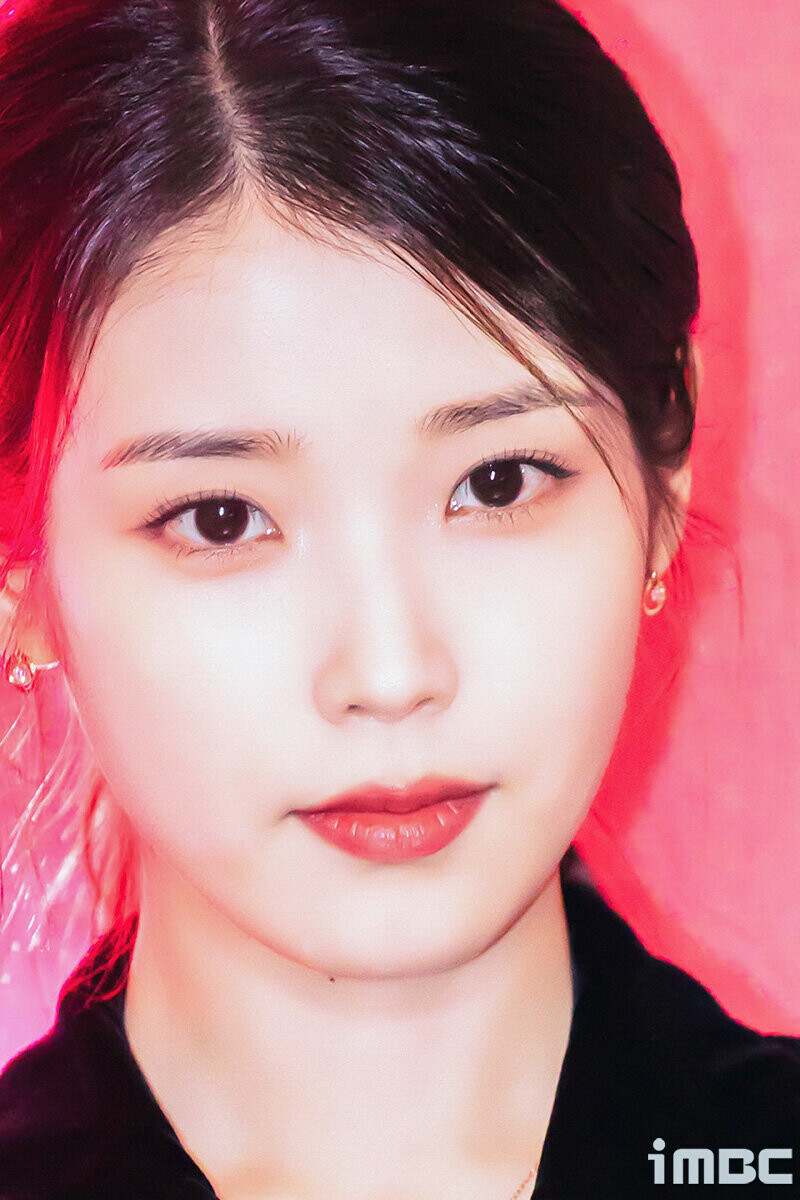 221116 IU - J.Estina Pop-up Store Event documents 6