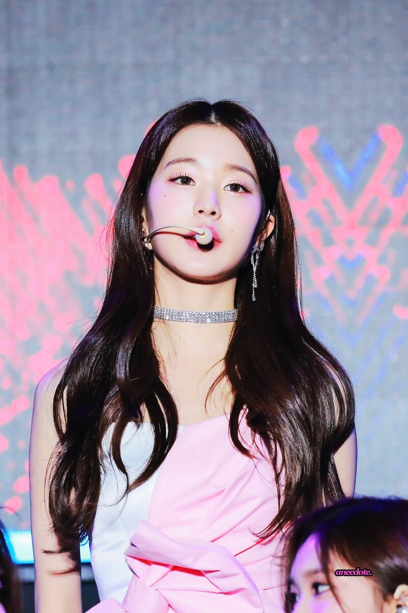 220604 IVE's Wonyoung at KBS Cheongju 77th Anniversary Special Concert documents 6