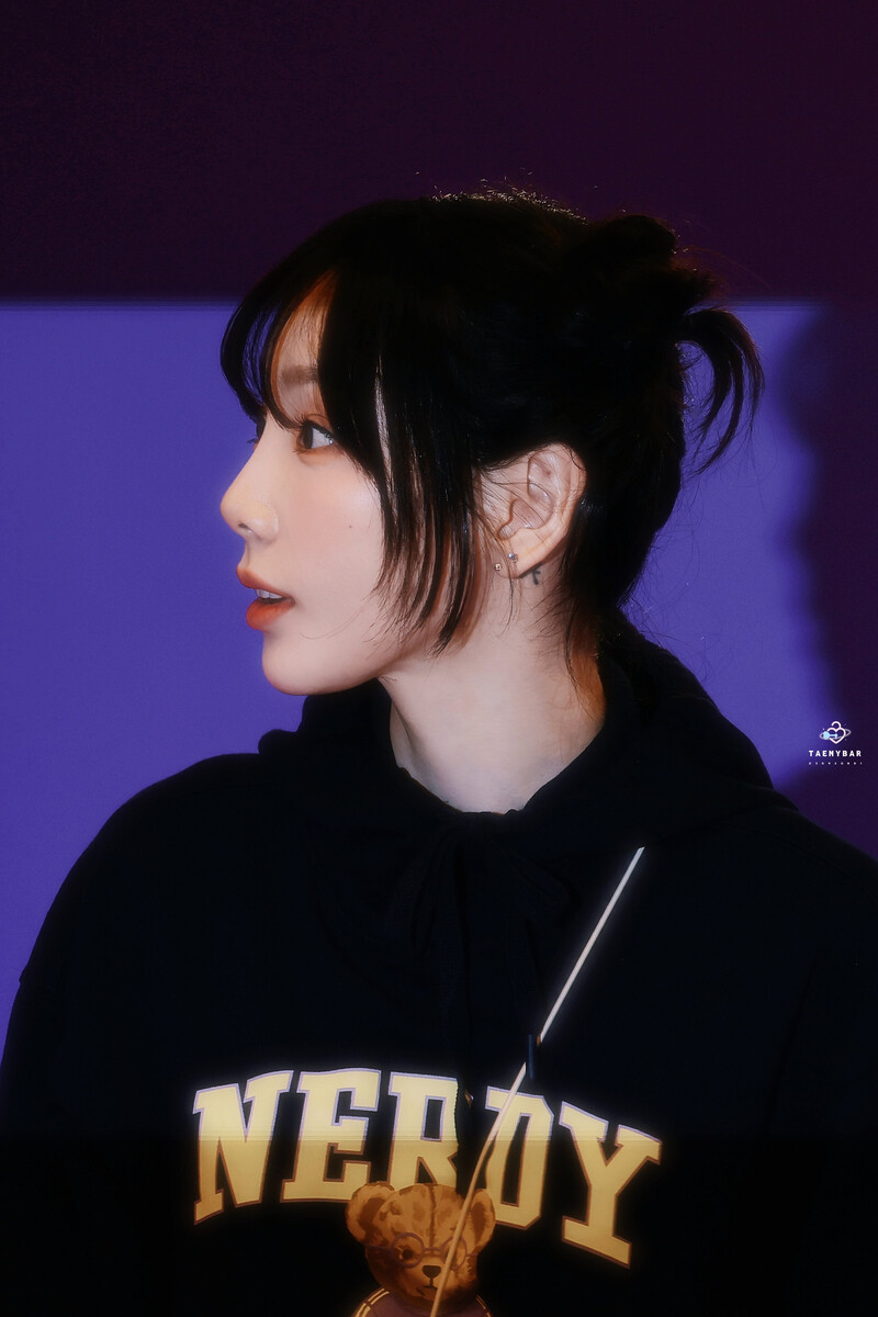 230209 Taeyeon documents 12