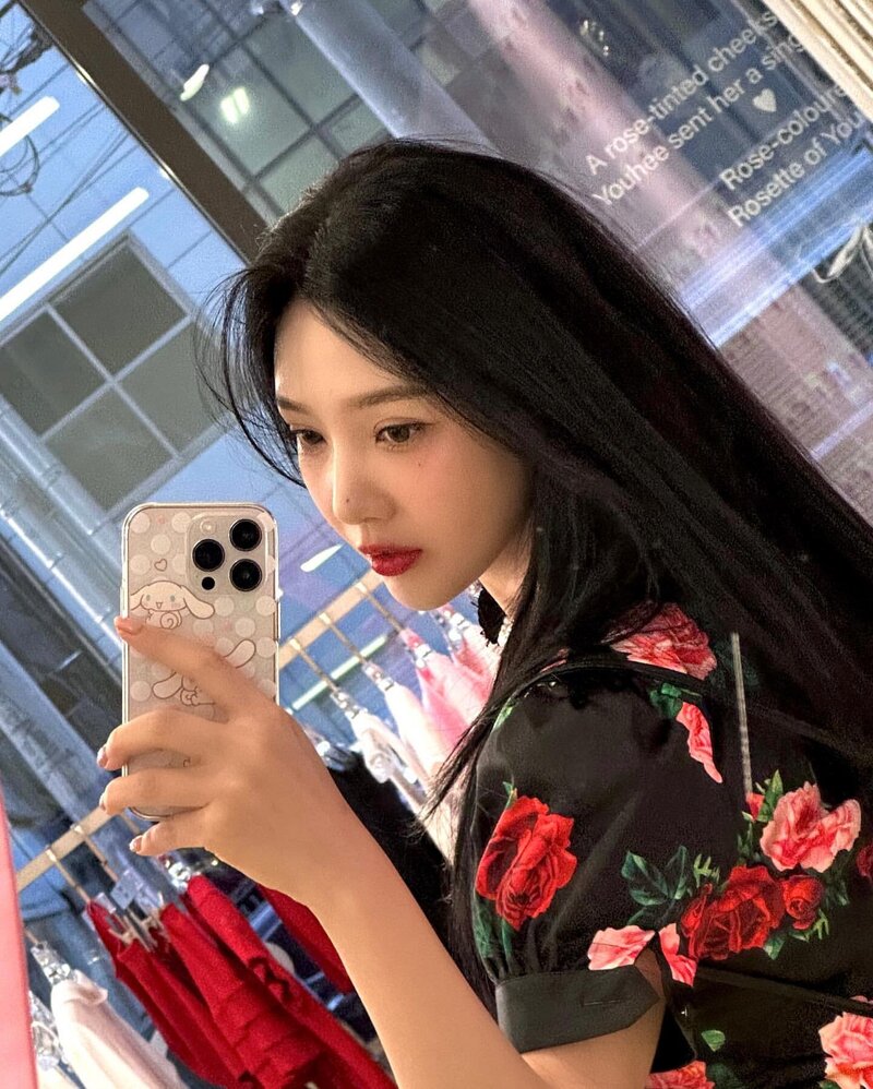 240309 Red Velvet Joy Instagram Update documents 3