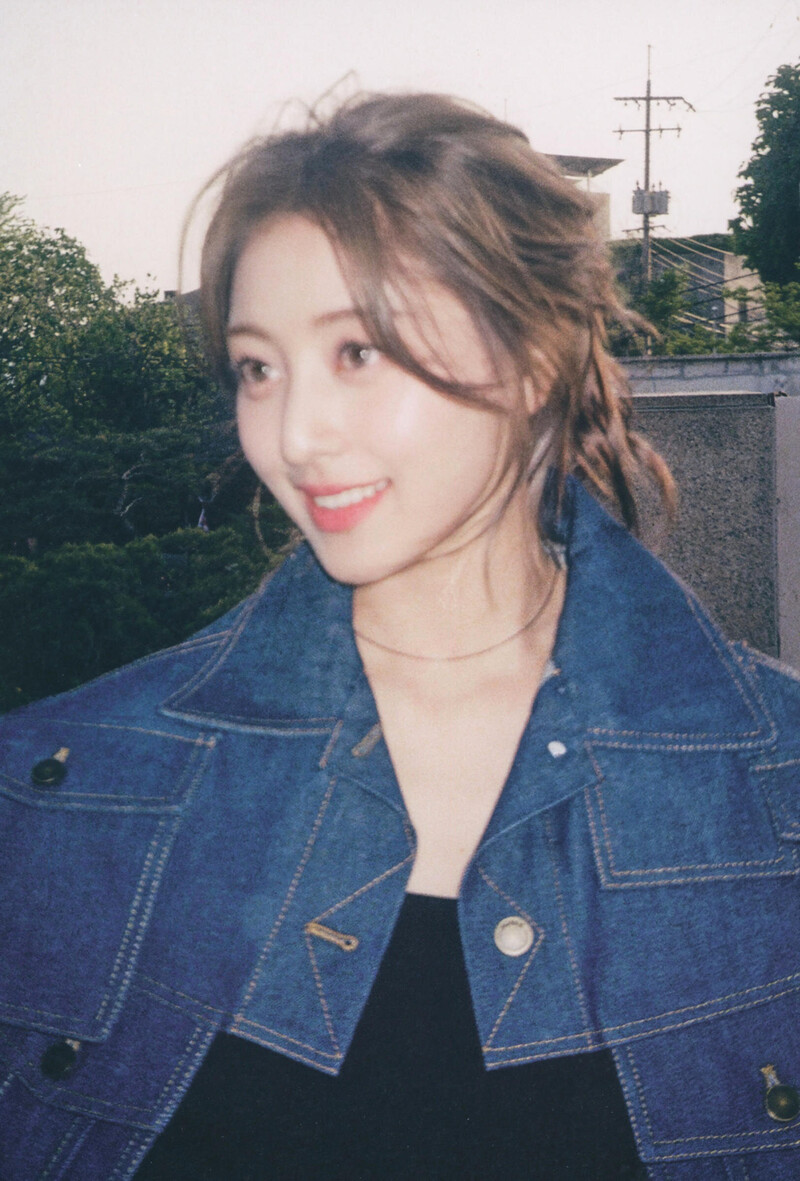 TWICE Jihyo - 'ZONE' [Scans] documents 14