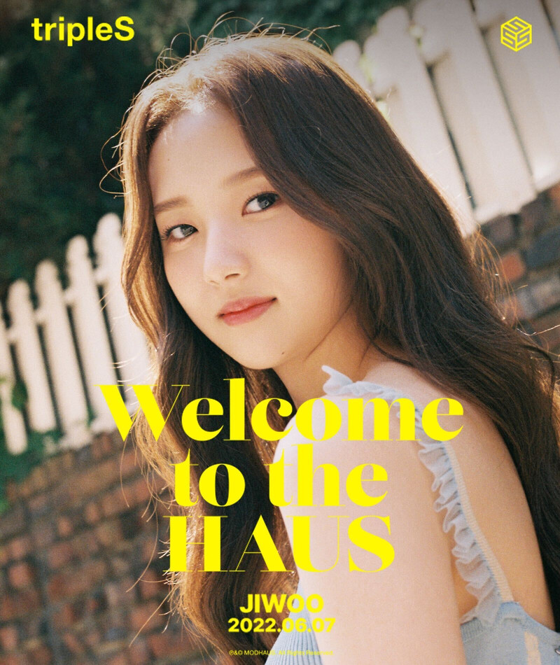 tripleS Welcome to the HAUS - S3 JiWoo documents 1