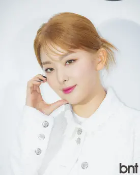 240423 Red Velvet Seulgi - Chanel Beauty Pop-up Store Event