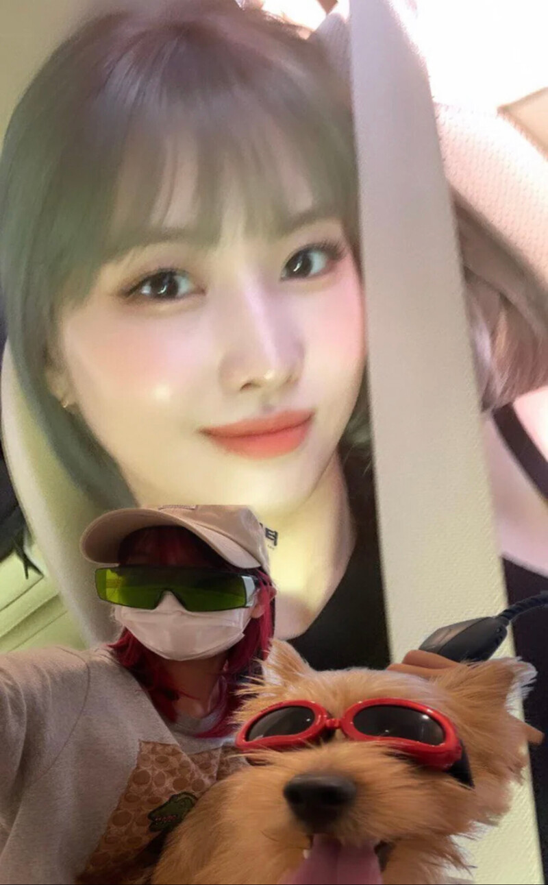 220805 Momo Instagram Story Update documents 3