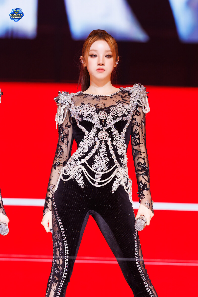 240201 (G)I-DLE Yuqi - 'Super Lady' at M Countdown documents 15